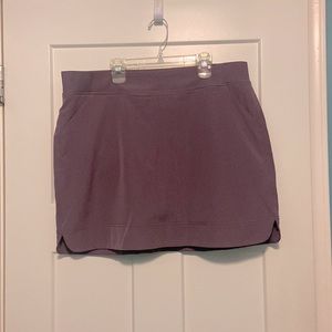 Ladies golf or tennis skirt